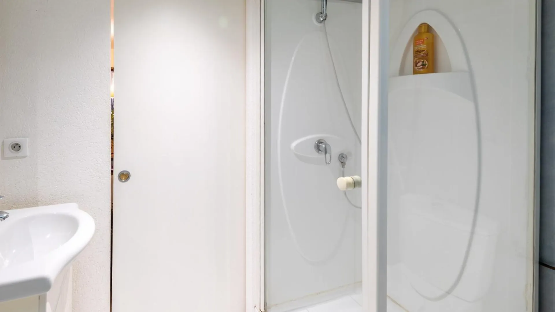 T2 Paquier Apartment Annecy 0*,  France